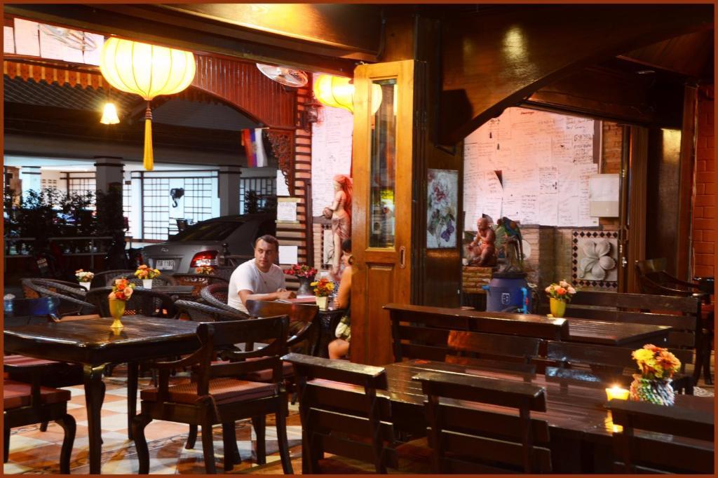 Gold Coast Inn Pattaya Εξωτερικό φωτογραφία